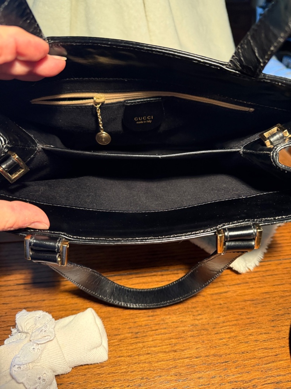 Genuine Gucci Black Leather Tote with Gold Hardware - Picture 10 of 12